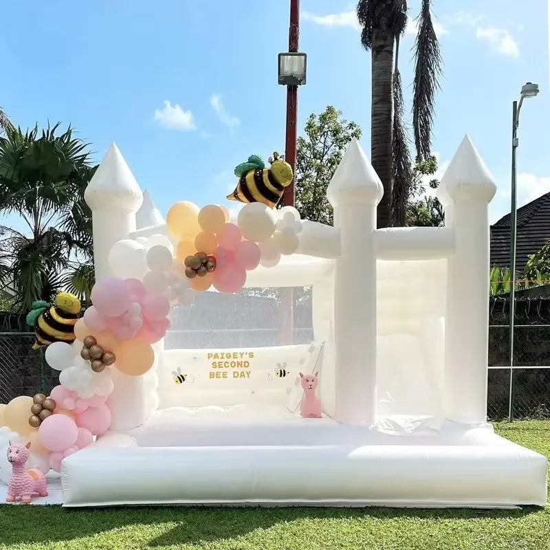 In stock! Large white bounce house, slide and ball pit, outdoor PVC trampoline, bouncy castle with blower for kids and adults